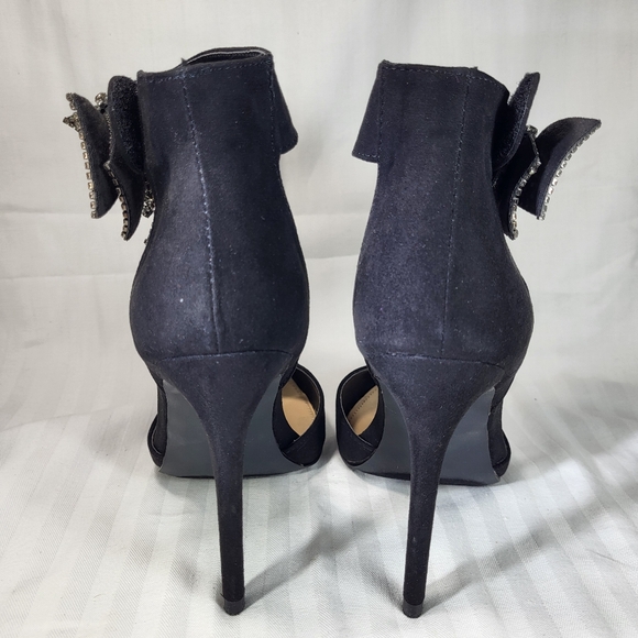 JustFab Lucy Black Pumps Heels SHOES Womens Size 7W Bling Bow Point Toe Just Fab - Picture 3 of 16